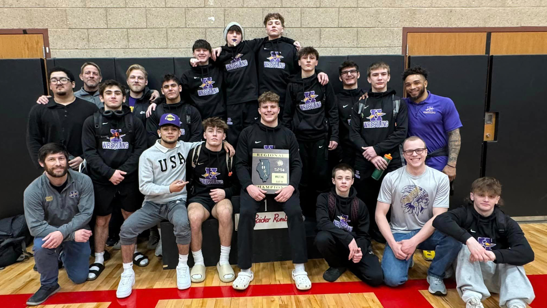 Hononegah Dominates at the 3A Huntley Regional Northern Illinois